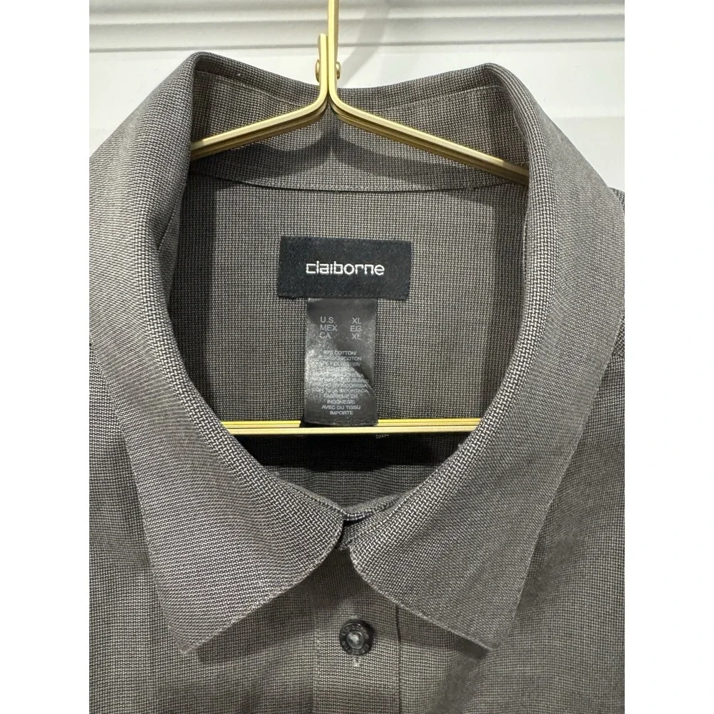 CLAIBORNE Men's Long Sleeve Button Down Dress Shirt Brown Black XL XLarge Sharp